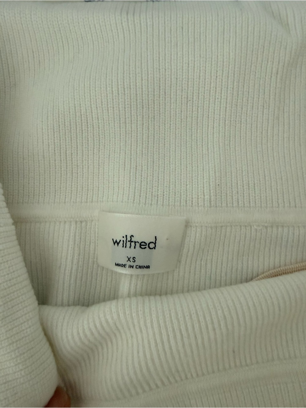 Wilfred Off-Shoulder Ribbed Sweater - Picture 2 of 2